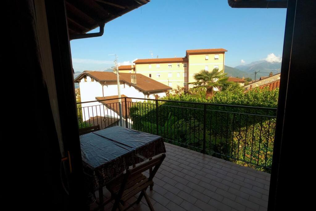 Hygge Holiday House Luino Zewnętrze zdjęcie